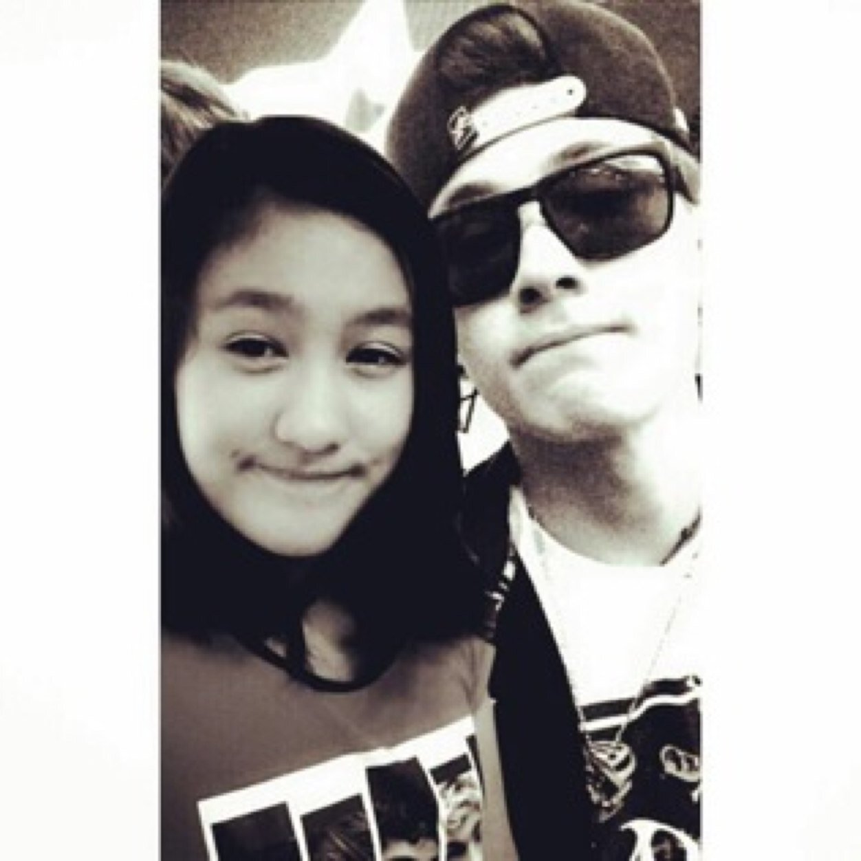 If you want me to make a manip for you, just follow @SabsGomez and tell me to make you one there