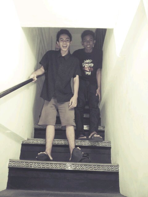 Everyone Goes To Heaven                                           Pin:23b23d99