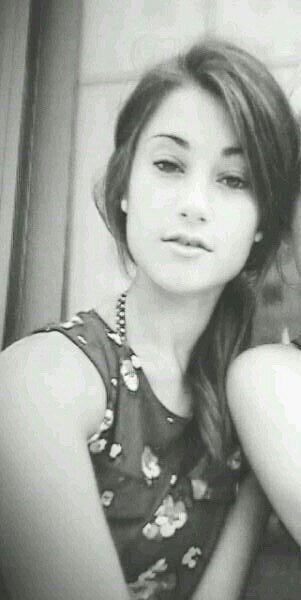 Muuuy Feliz :)  (A) teeq