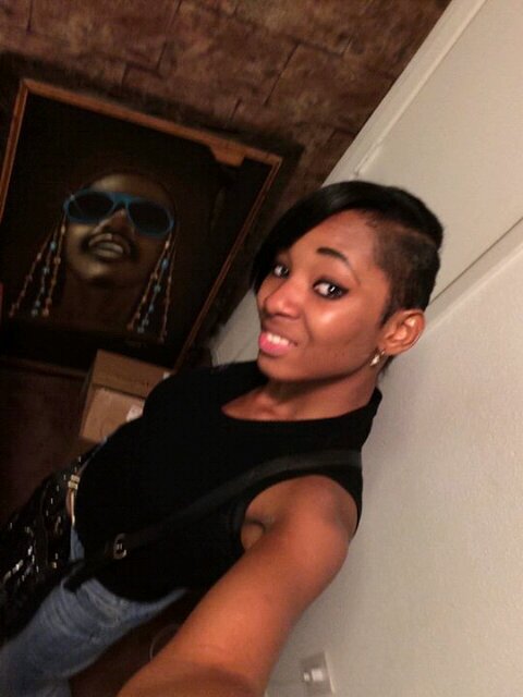 Am cool , love cute guys
