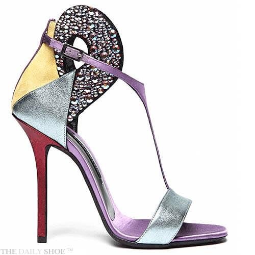 DailyShoe_Int's profile picture. The World's Favourite Daily Shoe Fix