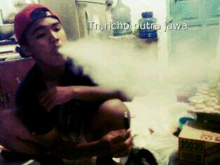 richopradana5's profile picture. 