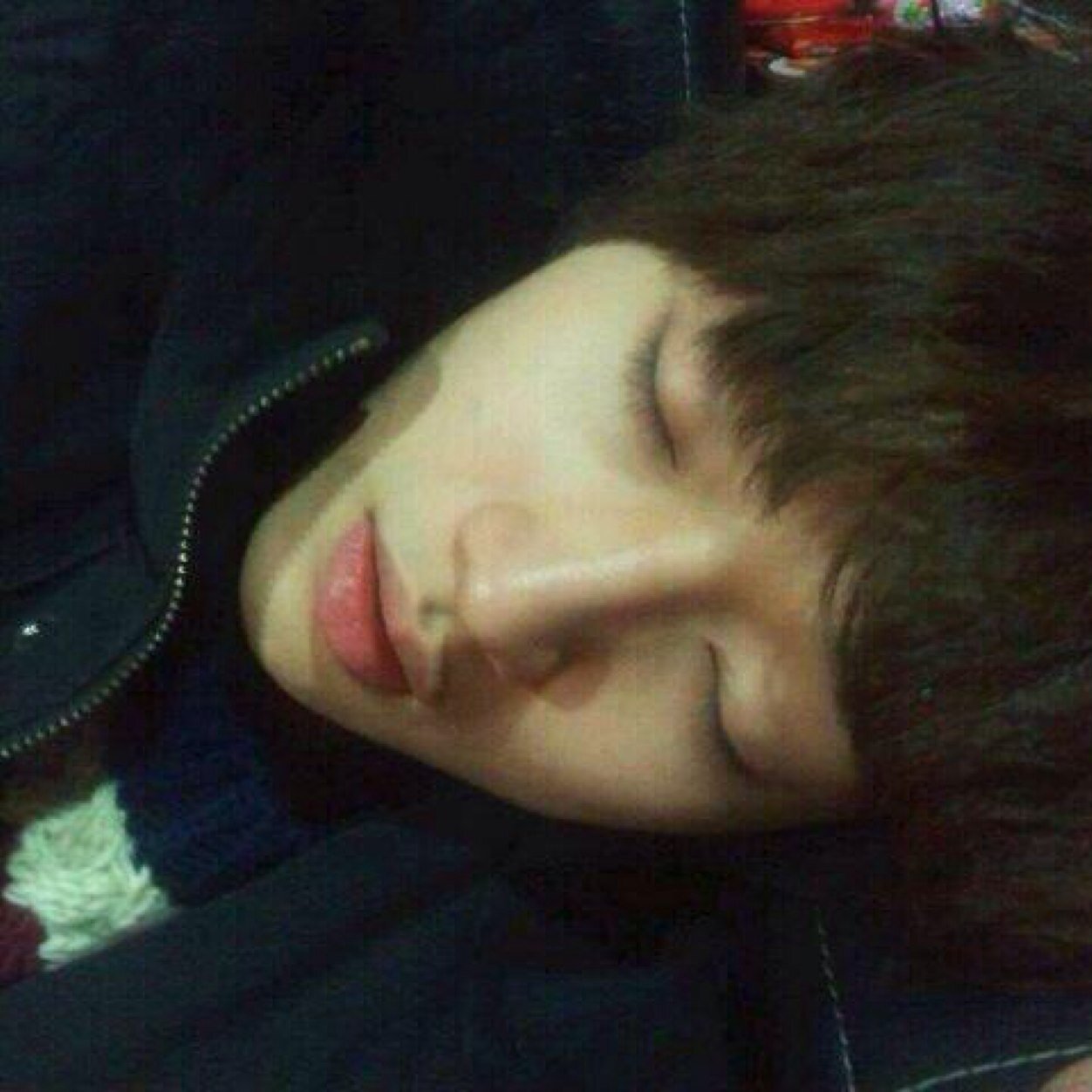 บาน่าฟอลแบค แอคหลัก @_jinyoungbana