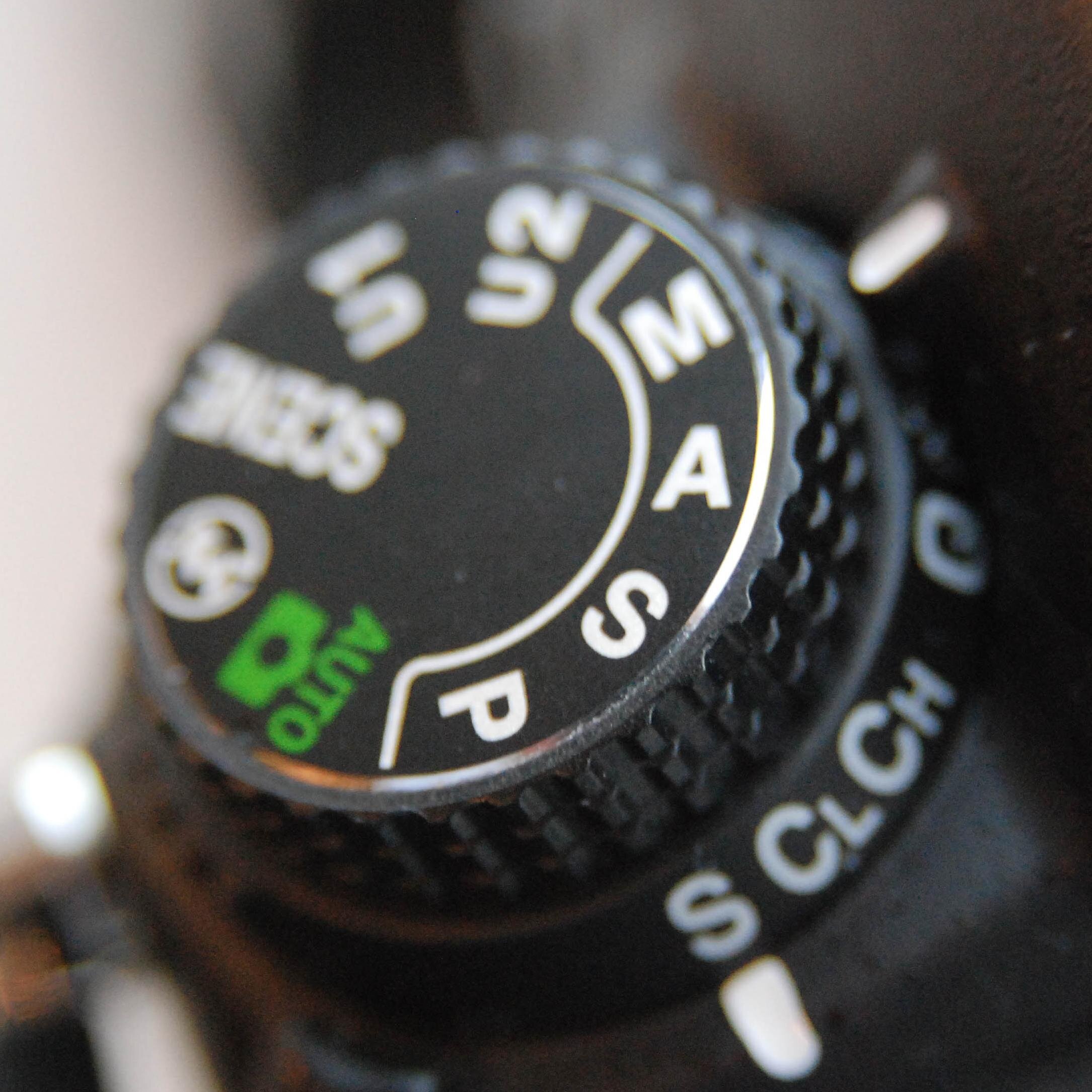 Photography courses in Bedford enrolling now for September 2014 from Complete Beginners to Advanced.