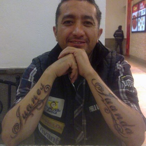 Papá de Juan David y Juan Esteban... niños q por una pobre ley. y un abuso en el régimen de visita no puedo ver por más de 3 años...