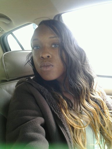 LadySuyung's profile picture. NIGGAS BE HATIN LMAO