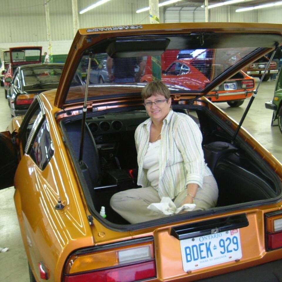 Vandra555's profile picture. 