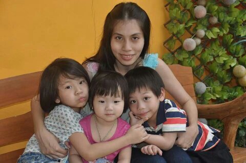 KikPeerada's profile picture. 