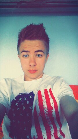 Keep smiling and never give up on something you love☺