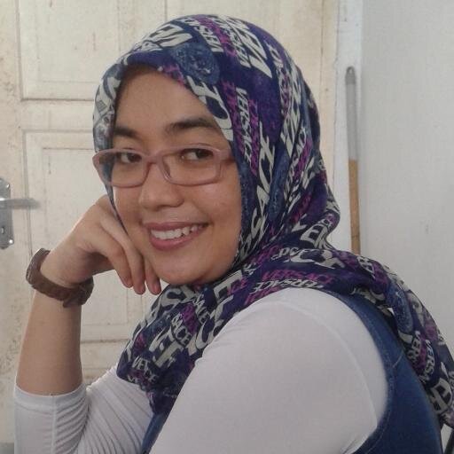 Manager 18% di oriflame yg sementara menapaki jalan menuju Senior Manager