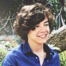 Please follow @xcuddlystyles bc she just gave you this free follow :-) I love you so much and so does your sunshine :D