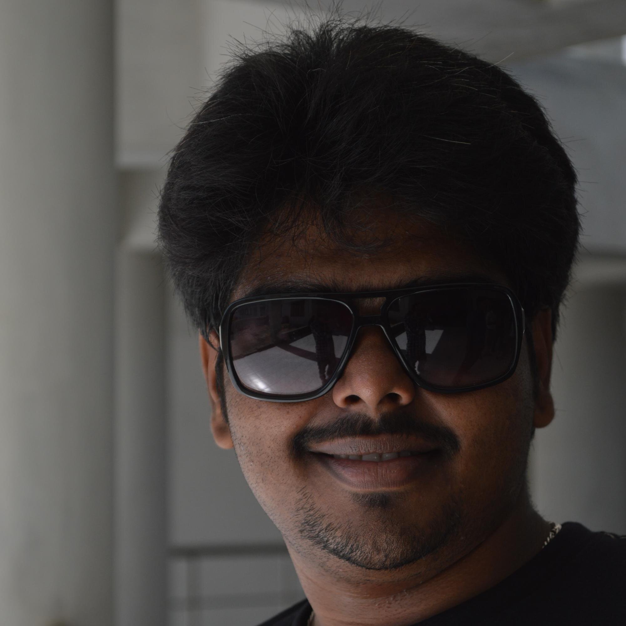 Bike lover, Engineer (yet to be)!!