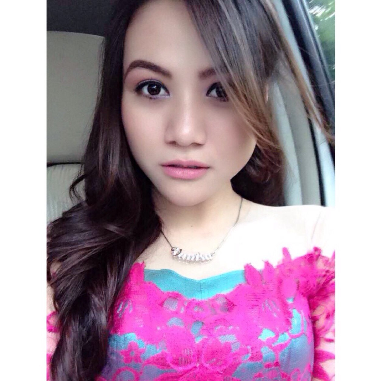 vanisatannia's profile picture. ♥ @rahmadaro