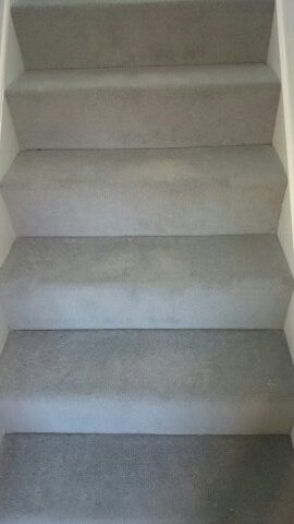 UK Flooring Fitter is a professional fitting service for all types of carpet and flooring. Why not give us a call for a FREE quote