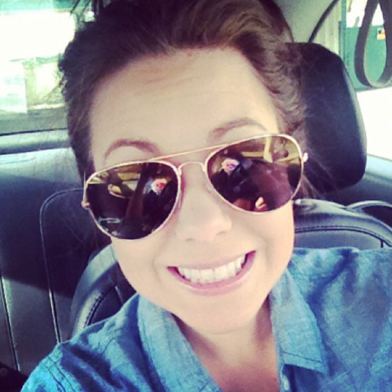 Mom to a boxer. Horse girl. Boutique owner.