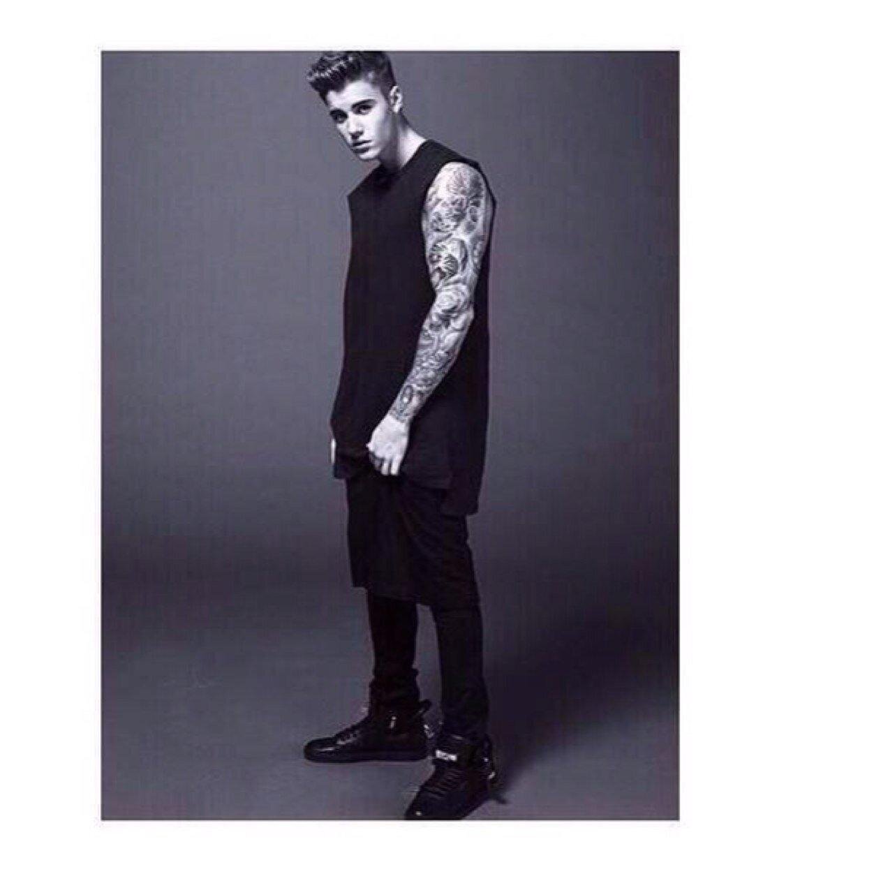 larjonabelieber's profile picture. JUSTIN TE AMO FOLLOW ME PLEASE @justinbieber