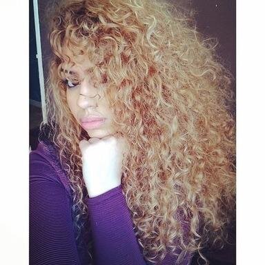 find your chill. dont lose your humble.$$ wavey vibes $$

Leila is tha bae