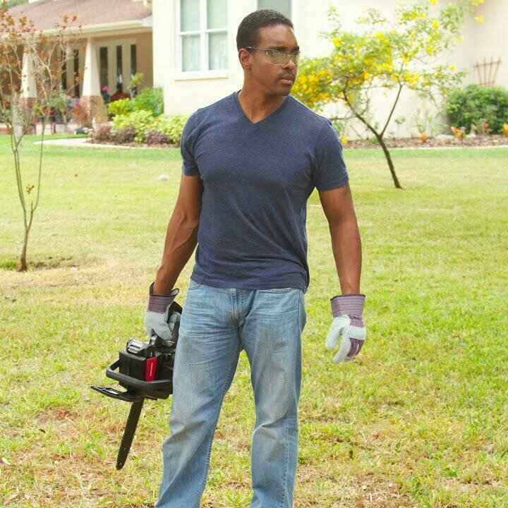 robnorth1775's profile picture. Father of four. Marine Corp Vet. Master  @Craftsman. Host @Saveourshelter. Tune in to #SaveOurShelter every Saturday morning on the CW #onemagnificentmorning.