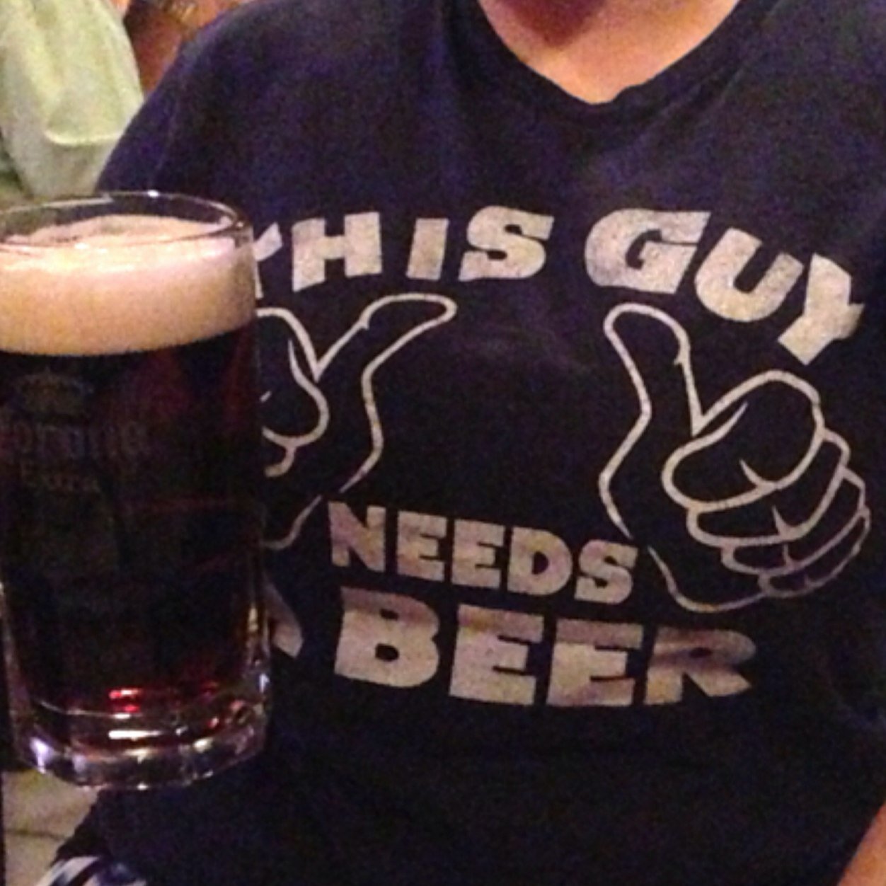 jules_bork's profile picture. Lover of anything glitter & slightly tacky.