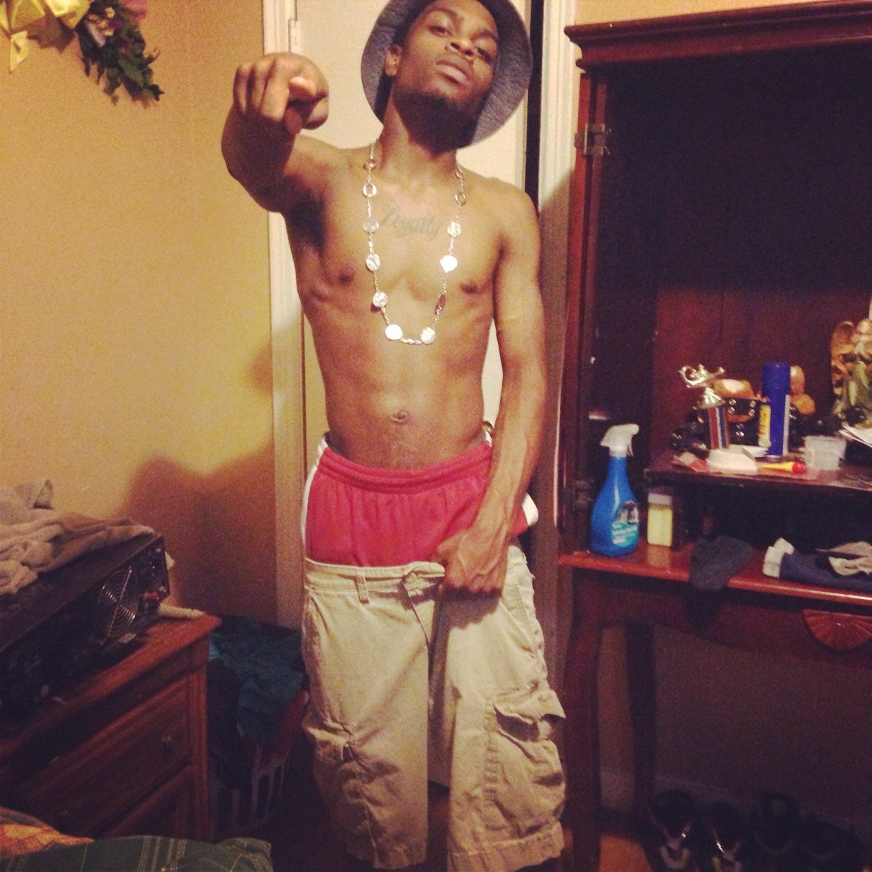 Eddie Lo BITCH Zone 4 Cauley Cove to Carver Circle 800BLK stra8 real nigha shit ion fuck around so follow a real nigha bitch!!!!!!!!!!!!!