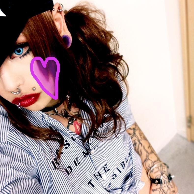 dowithit's profile picture. Nobody's life is entirely free of pain and sorrow. Isn't it a question of learning to live with them rather than trying to avoid them?