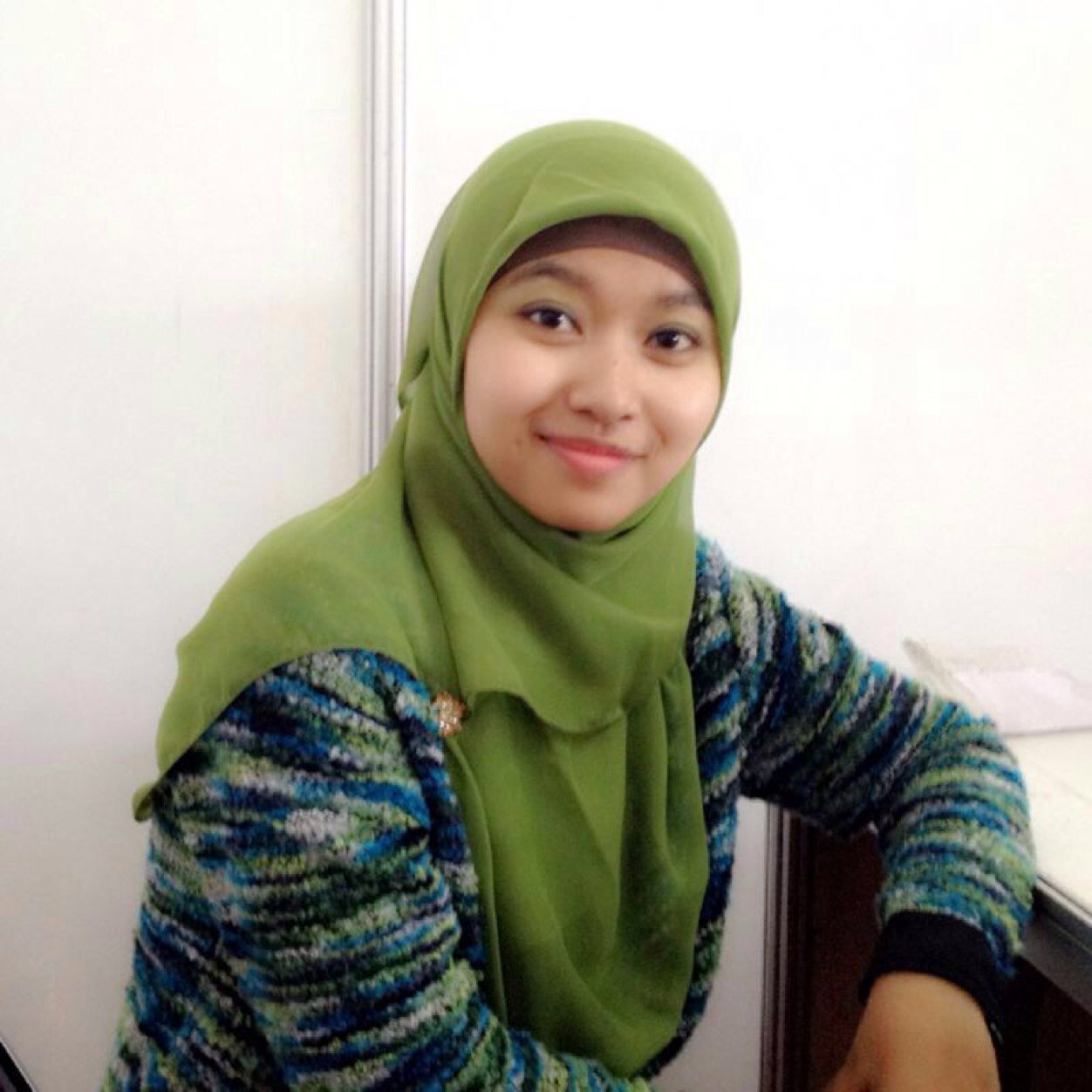 Love Making Batik. Chief Financial Officer of @PMCTeknikindo.  CEO @Aidnesia
