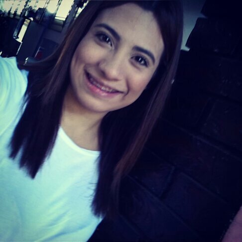 franyeliith's profile picture. escribiendo...