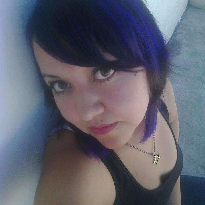 Ivo_1366's profile picture. bueno,  mi apodo es Ivo vivo en el Edo. de Méx.  soy una chica como cualquier otra, y si quieres conocerme mas, estaria super chido  n_n