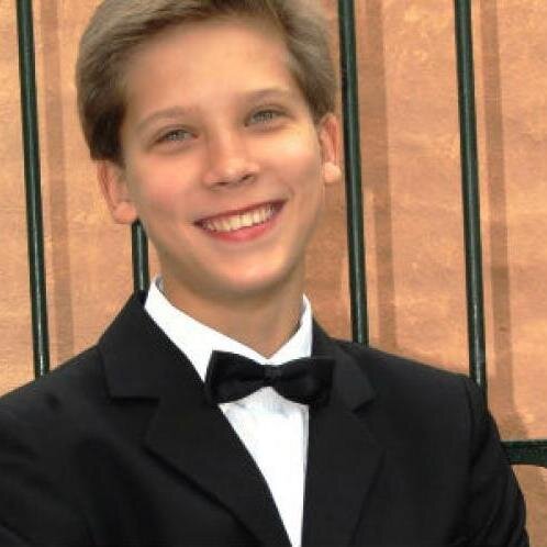 estudiante , amante de la musica