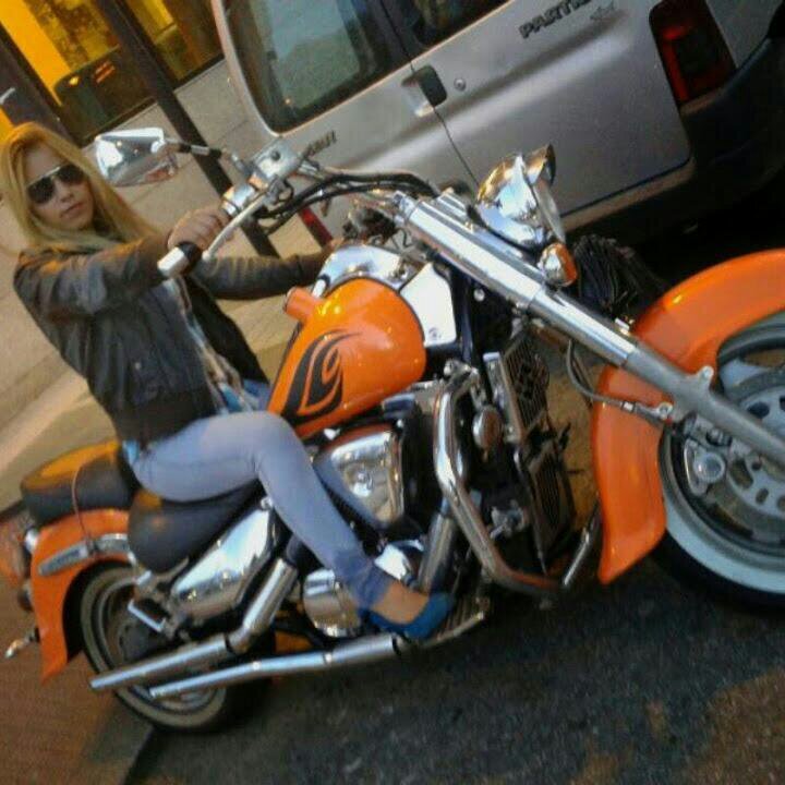 rominaromero595's profile picture. Sidrería Al Límite, calle Ezcurdia 51. Gijon.