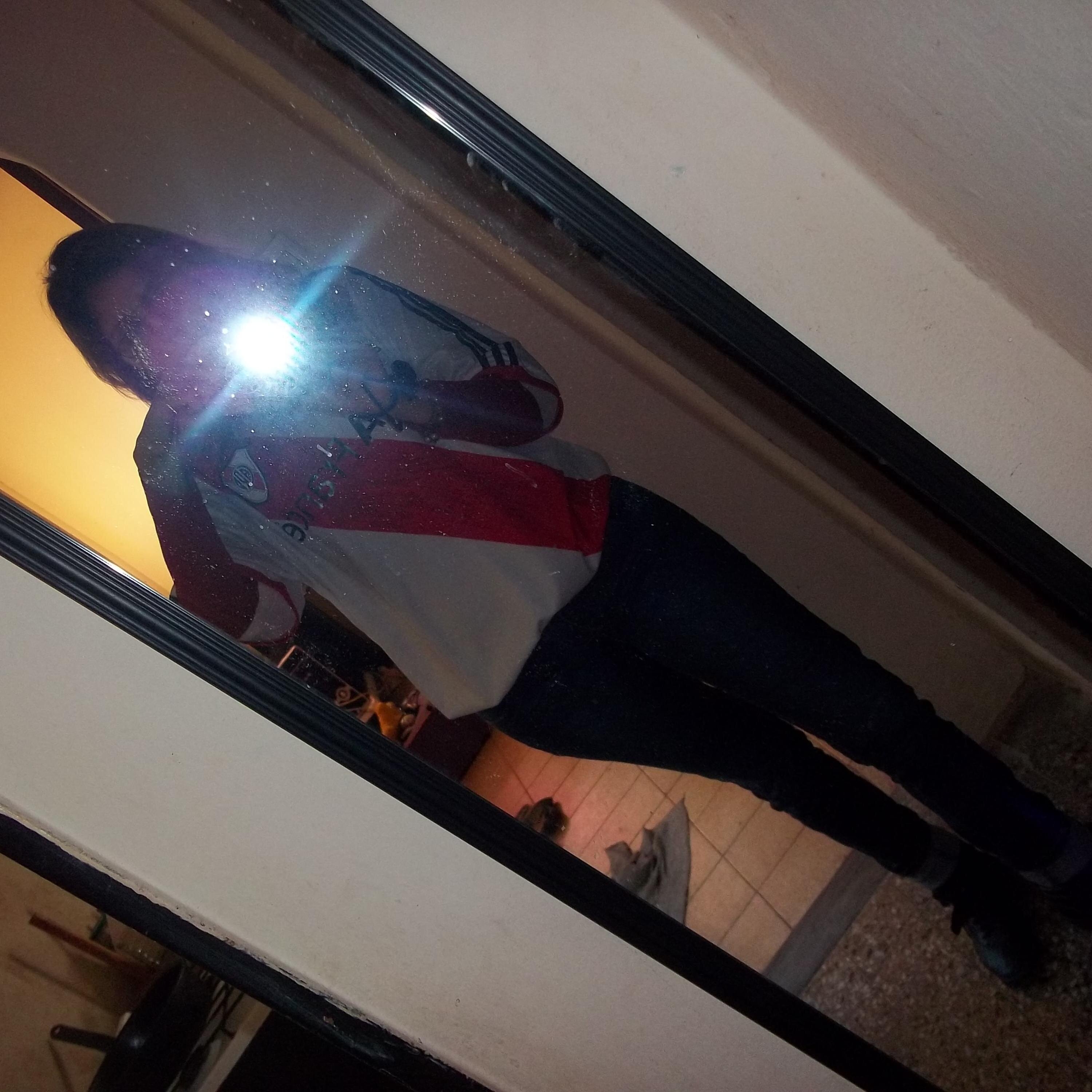 Lachechubarrios's profile picture. 