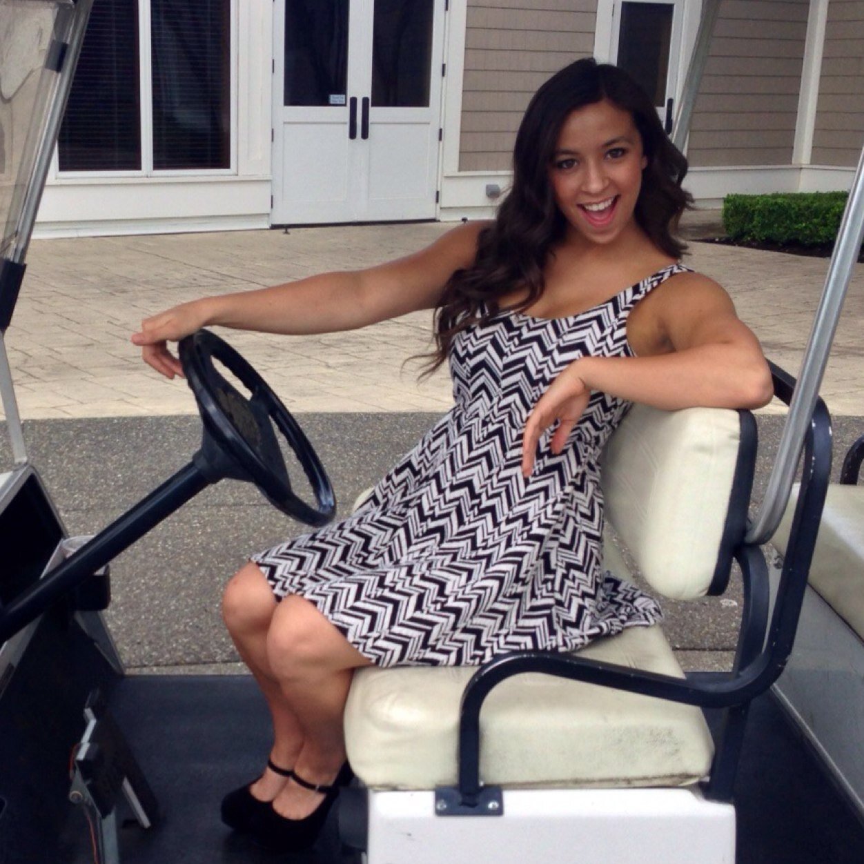 Allie_Maurer's profile picture. 