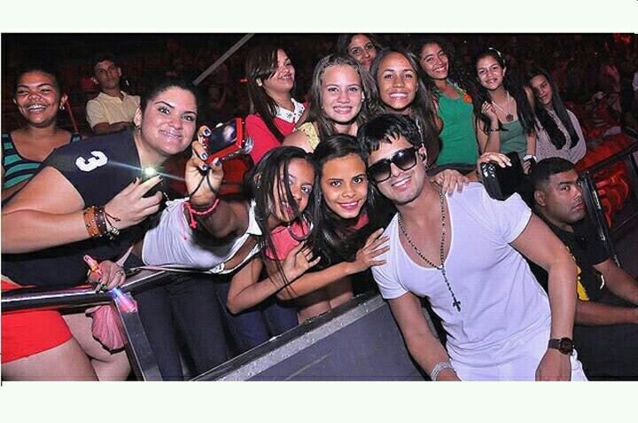 Cuenta De Fans De Kenny Vázquez Felix @Ken_y_Official & Jose nieves @RKMoficial RD y Puerto Rico