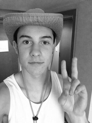 CannibalMendes's profile picture. ily shawn and mahogany becuz he has cute hair n stuff n mmahogany is cool like she is so famous omg