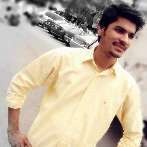Student of Social Sciences.