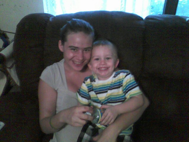 A Mother of 4 who loves YAHWEH and JESUS