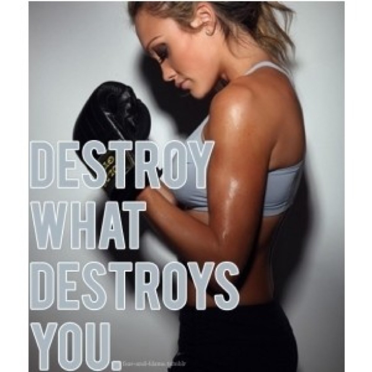 eatright_health's profile picture. Follow me for eating and fitness advice, workouts and healthy meals. Be healthy, be happy. Part of #FitFam