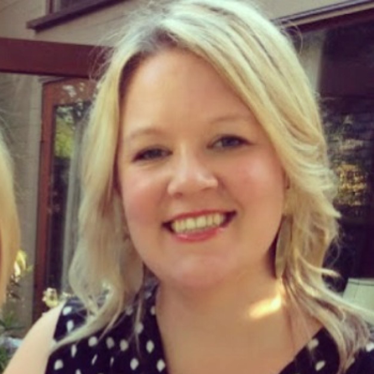 jamie_smulders's profile picture. 