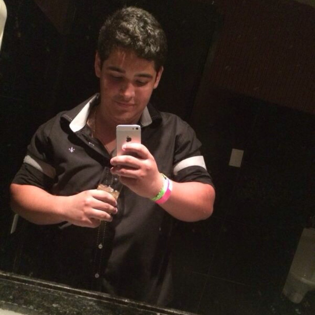 AleexRodriguees Profile Picture