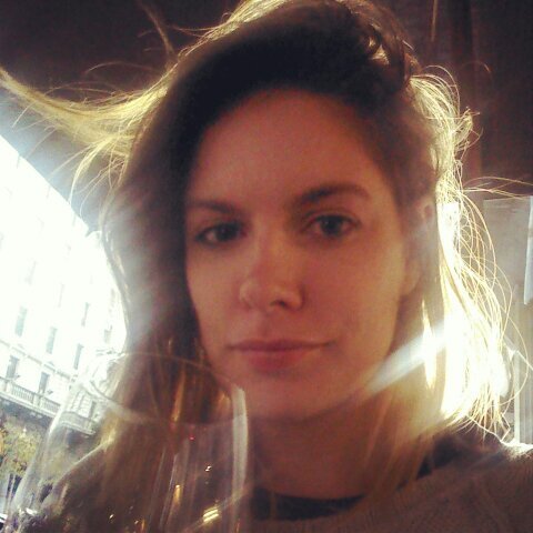 Backpacker. Copywriter. Photographer. Yogi. Wine lover. Foodie. Celiac. About to embark on my first full RTW trip.