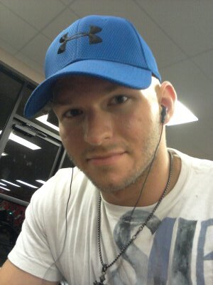 thecarnage15's profile picture. I'm 19, in MMA, Optimist, Christian, and i'm focusing on getting where i wanna be in life. Hmu! :)