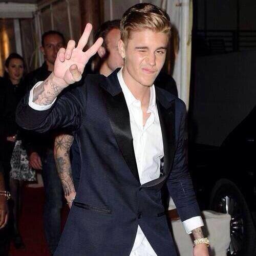 larubelieber4's profile picture. Justin Bieber!  :)