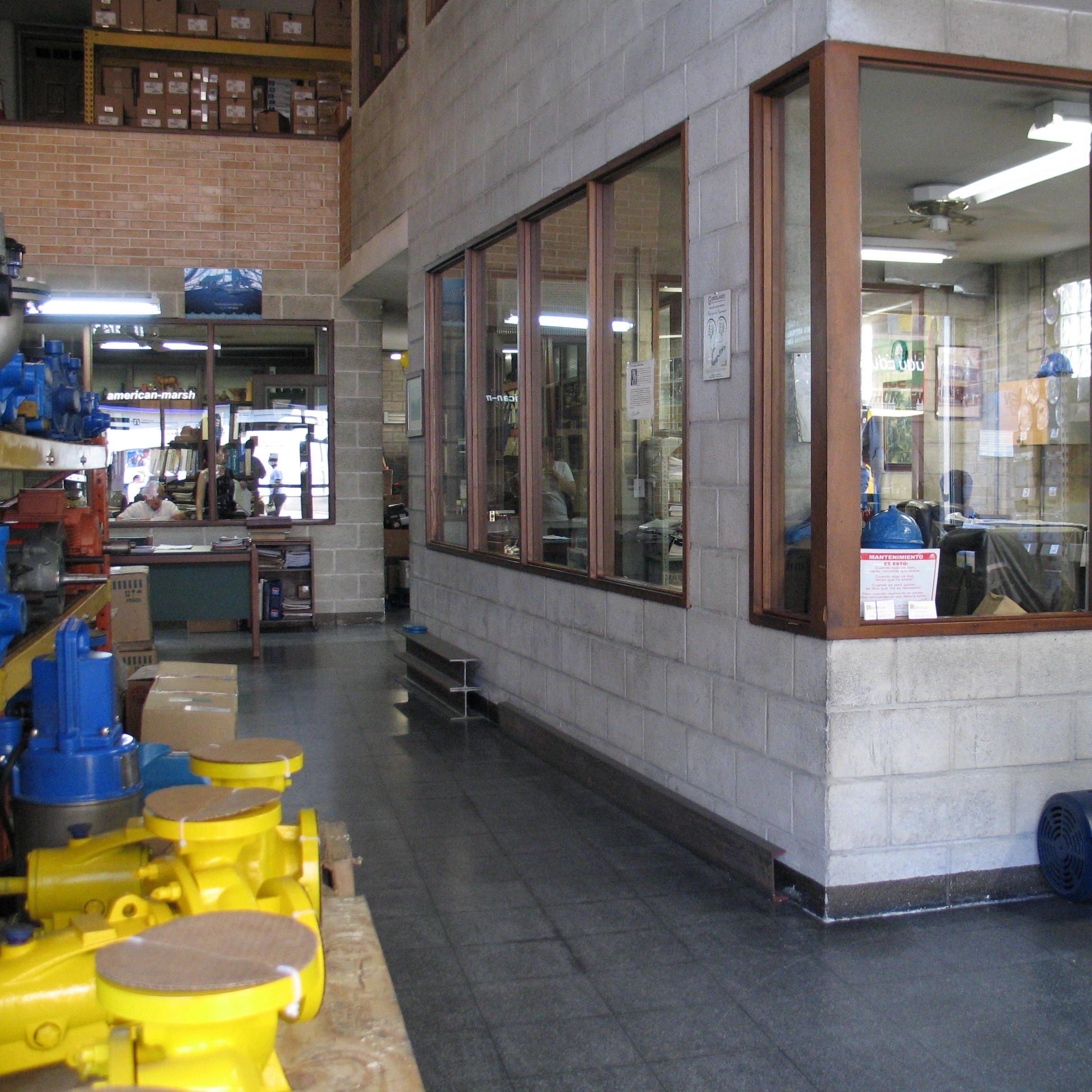 AlmacenBombasSA's profile picture. 