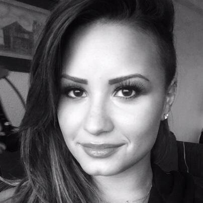 hii. i just gave you a free follow. don't follow back. follow @two_piecesx and ask for a follow back. ilyy