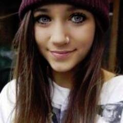 I AM NOT ONLY AM I PERFECT SIMPLE A GIRL 20 YEARS AND THAT NOBODY going to change