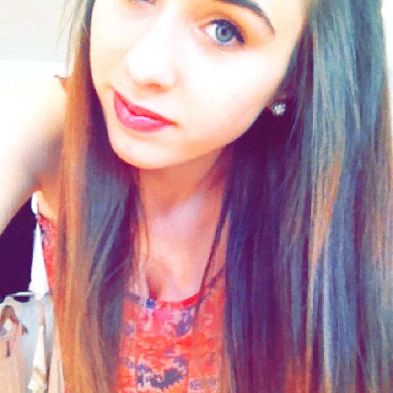 robynsharp_18's profile picture. Bumderrr