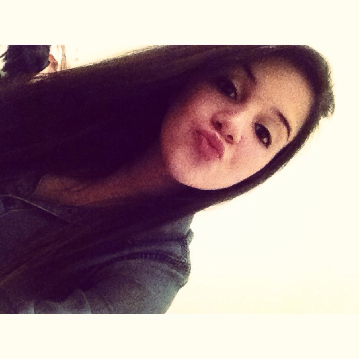 Vou mostrando como sou e vou sendo como posso.