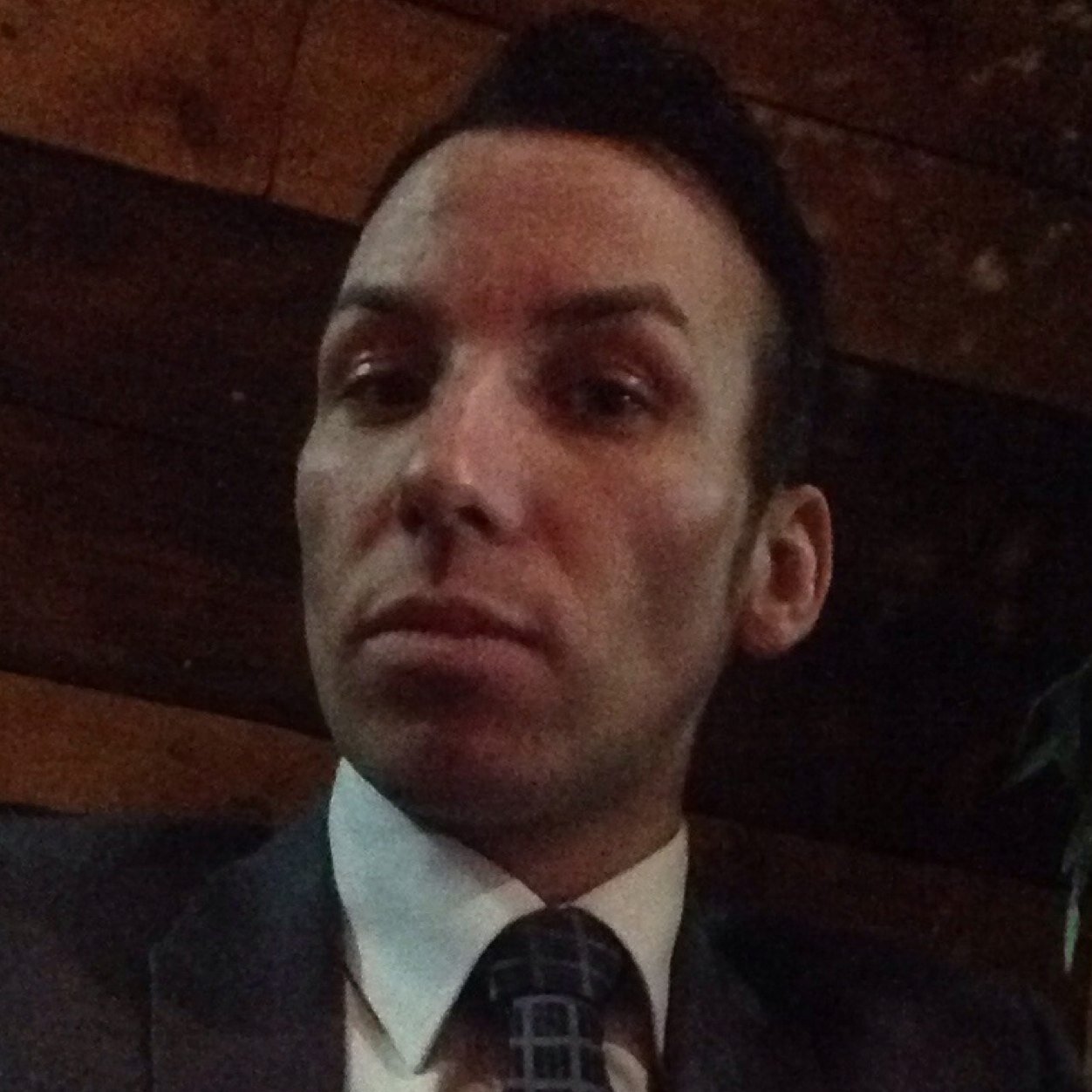 alun118's profile picture. PRINTER, Publisher, marketing consultant, musician. On the go, never rest - crazy, stupid, sexy, selfish.