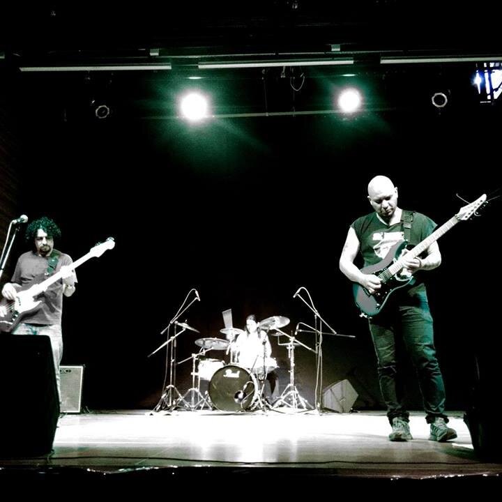 Vulgarxito1's profile picture. tocamos rockanroll y blues colombiano