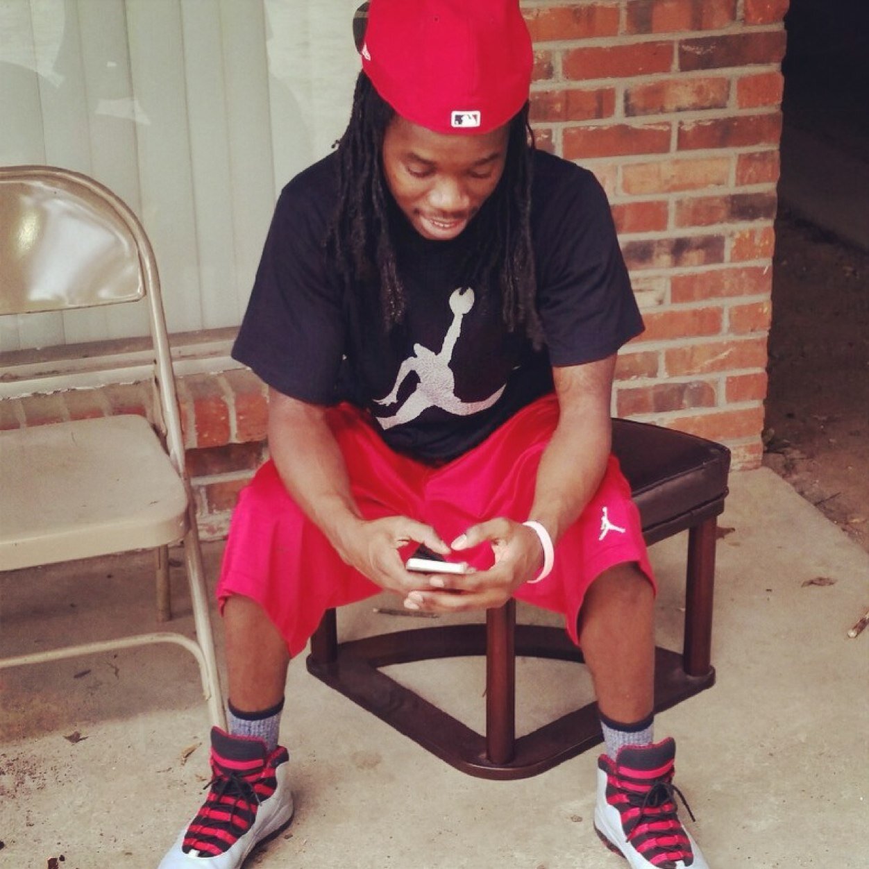 go by ceazo loco but keep it on da low low